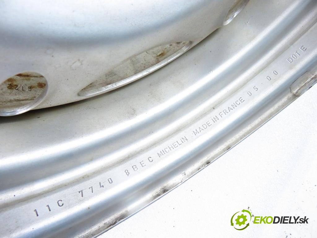 SMART FORTWO Coupe (450) HB 1999 45,00 0.6 R3 (450.332) - M 160.910 599,00 disky / disk plechový