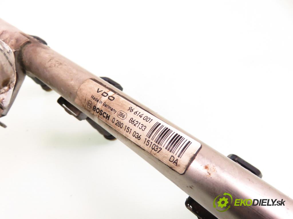 MERCEDES-BENZ KLASA A (W168) HB 1998 60,00 1.4 A 140 82 - M 166.940 1397,00 Lišta vstrekovacia 96614001; 0280151036; 96610001 (Vstrekovacie lišty)