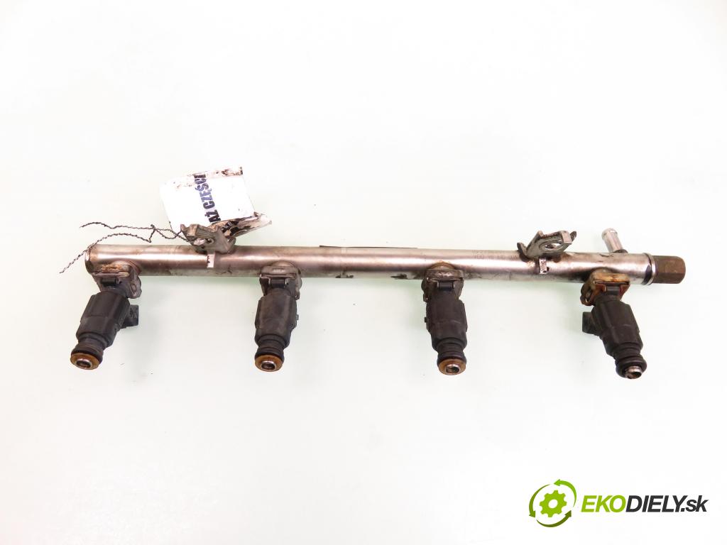 MERCEDES-BENZ KLASA A (W168) HB 1998 60,00 1.4 A 140 82 - M 166.940 1397,00 Lišta vstrekovacia 96614001; 0280151036; 96610001 (Vstrekovacie lišty)