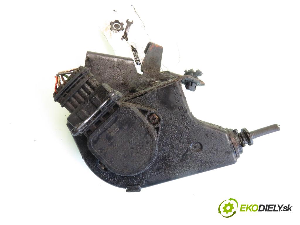 RENAULT THALIA I (LB0/1/2_) SEDAN 2008 1149,00 Pozostałe 1149,00 Potenciometer plynového pedálu 8200139460 (Pedále)