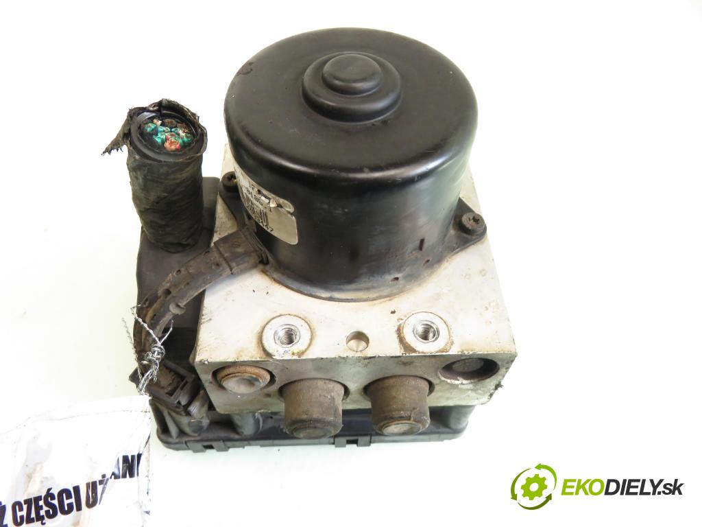 CHRYSLER VOYAGER IV (RG, RS) VAN 2002 2499,00 Sterowniki ABS 2499,00 Pumpa ABS P04721427A ; 04686702AC (Pumpy ABS)