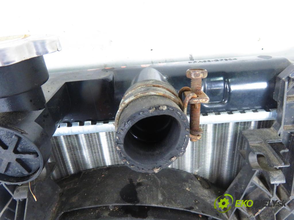NISSAN MICRA II (K11) HB 2002 44,00 1.0 i 16V 998,00 chladič vody