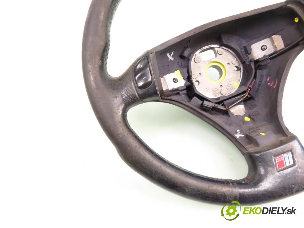 AUDI A6 (4B2, C5) SEDAN 1997 81,00 1.9 TDI - AFN 1896,00 Volant 4B0419091L (Volanty)