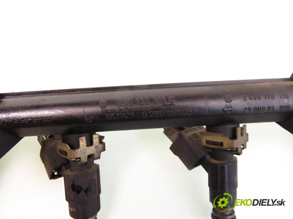 SEAT IBIZA II (6K1) HB 1998 44,00 1.4 i - AEX 1391,00 Lišta vstrekovacia 0280155731; 030133319G (Vstrekovacie lišty)