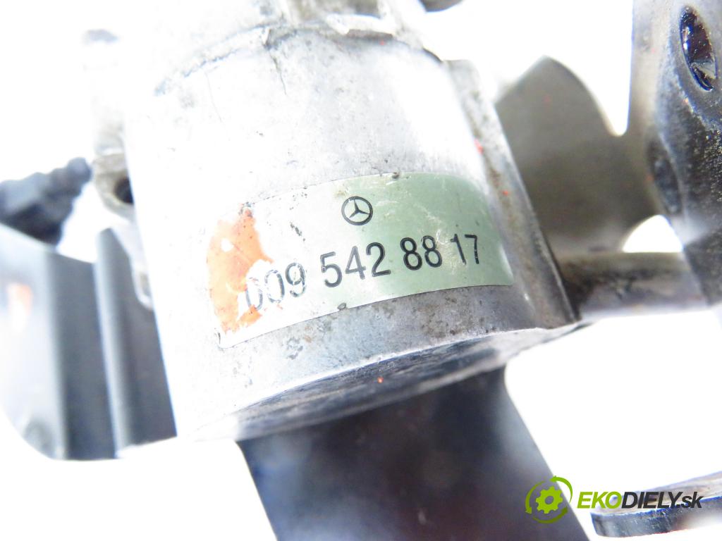 MERCEDES-BENZ KLASA E (W210) SEDAN 1999 92,00 E 220 CDI (210.006) - OM 611.961 2151,00 Potenciometer plynového pedálu 0095428817 (Pedále)