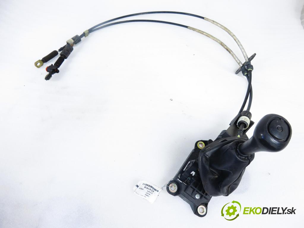 FORD FOCUS (DAW, DBW) HB 2001 55,00 1.4 16V - FXDA 1388,00 ZVEDÁK: XS4R7K387