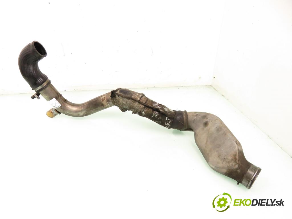SEAT LEON (1M1) HB 2000 132,00 1.8 20V T - APP 1781,00 Rúra intercoolera turba