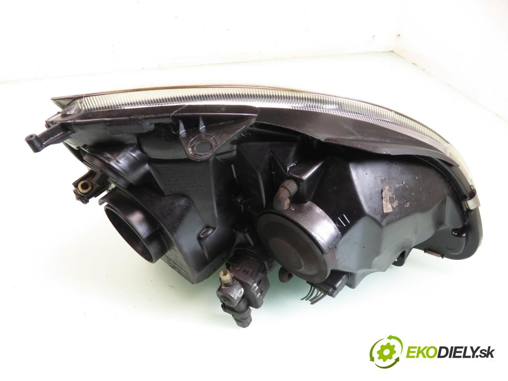 RENAULT SCENIC I (JA0/1_) MINIVAN 2002 75,00 1.9 dCi 102 - F9Q 732 1870,00 Svetlo LP