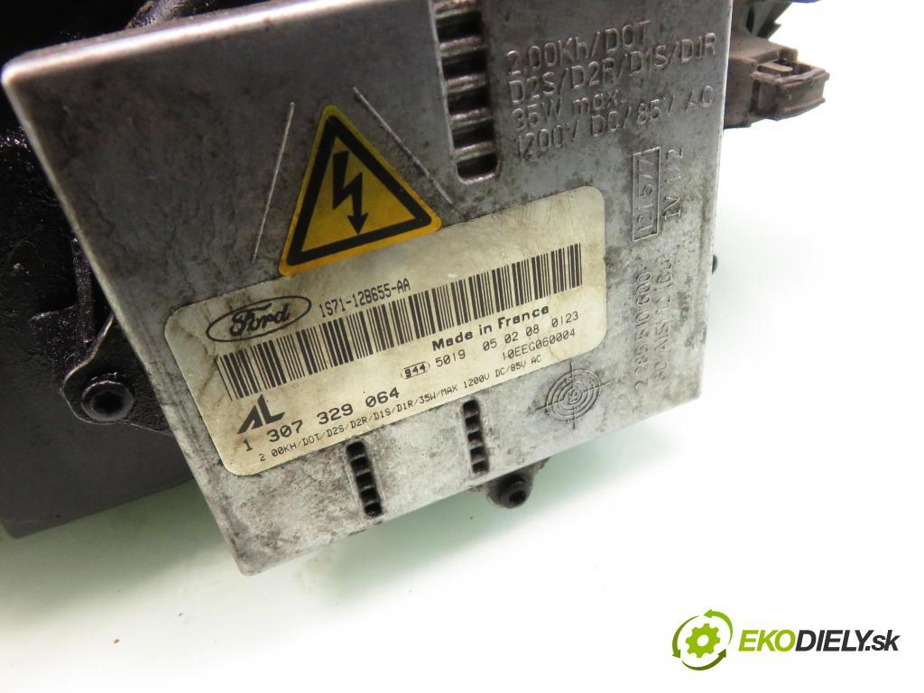 FORD MONDEO III Turnier (BWY) KOMBI 2003 1998,00 Lampy przednie 1998,00 Svetlo PP 0301174274 ; 1S7113005UF ; 1307329064