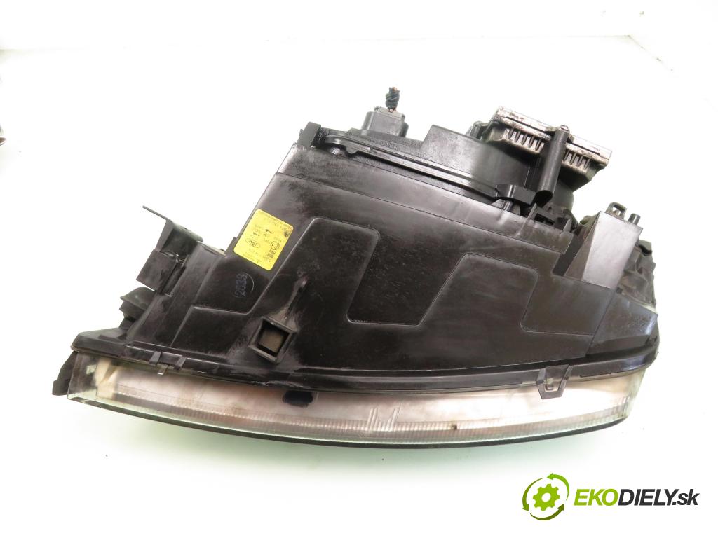 FORD MONDEO III Turnier (BWY) KOMBI 2003 1998,00 Lampy przednie 1998,00 Svetlo LP 030117427300