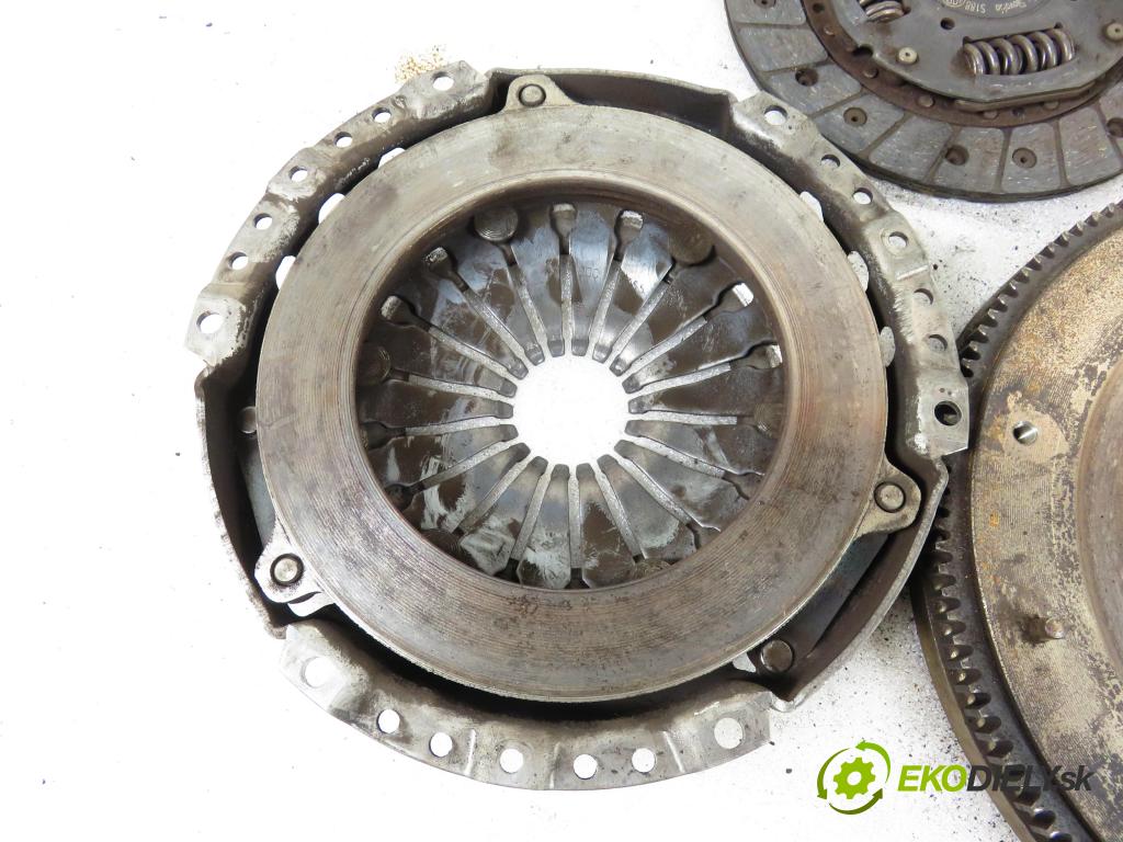 SEAT IBIZA III (6L1) HB 2003 47,00 1.2 12V - AZQ 1198,00 Koleso zotrvačník 03D141025CX; 03D141031AX; 3082000343