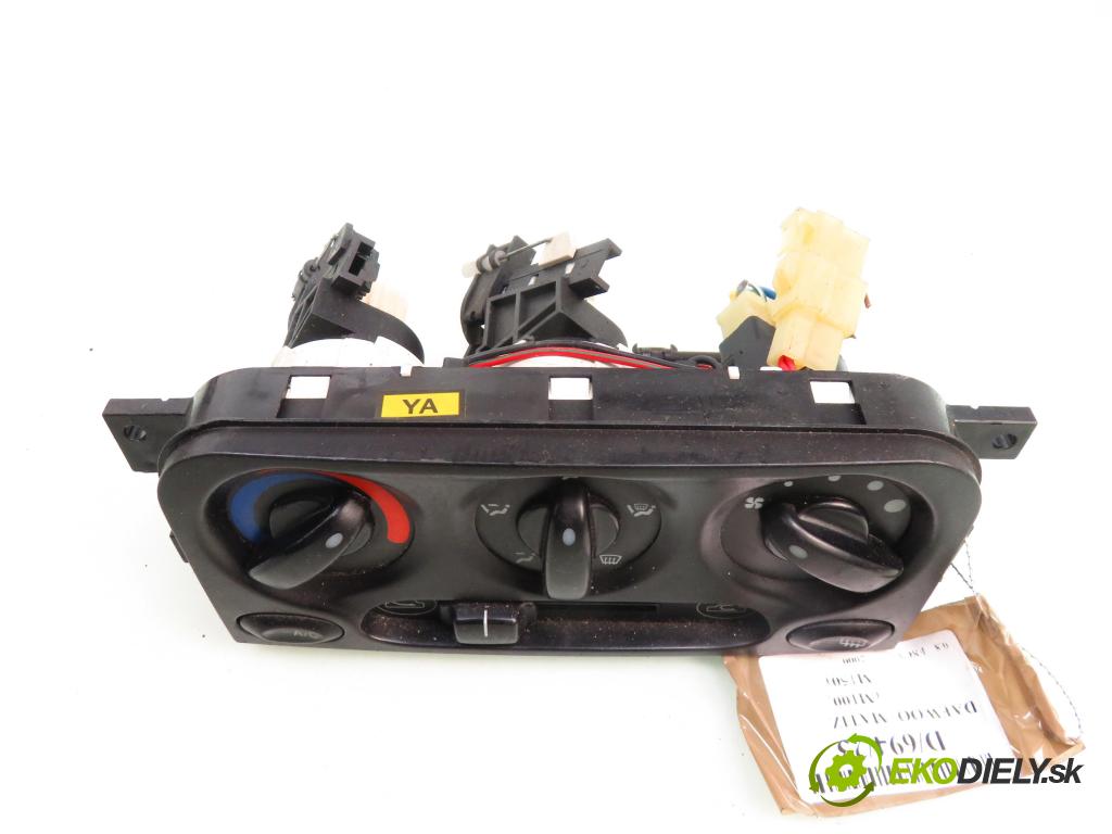 DAEWOO MATIZ (M100, M150) HB 2000 38,00 0.8 52 - F8CV 796,00 Panel kúrenia KLIMATIZACE: