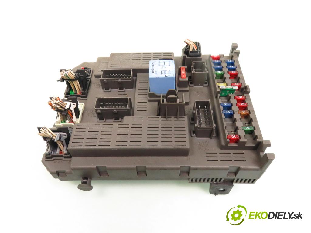 CITROEN C5 I (DC_) LIFTBACK 2001 85,00 1.8 16V (DC6FZB, DC6FZE) - 6FZ (EW7J4) 1749,00 MODUL BSI 9645030080