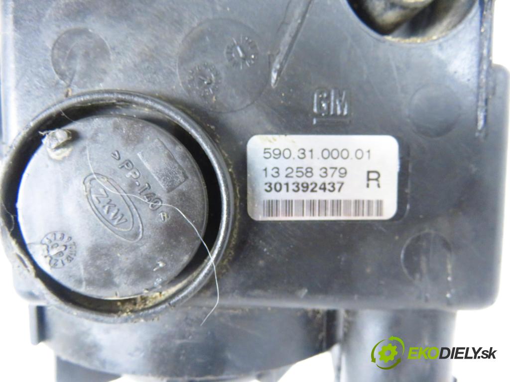 OPEL VECTRA C Kombi (Z02) KOMBI 2006 130,00 3.0 V6 CDTI - Y 30 DT 2958,00 Hmlové svetlo, hmlovka P 13258379