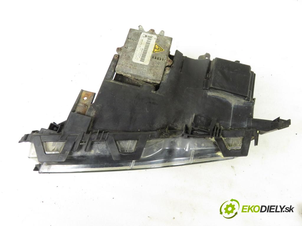 BMW 3 (E46) SEDAN 2002 1995,00 Lampy przednie 1995,00 Svetlo PP 0301177272 ; 1307329074