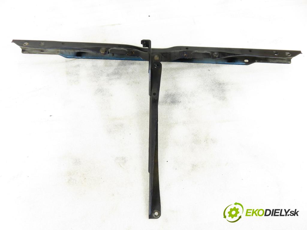LEXUS IS I (JCE1_, GXE1_) SEDAN 1999 114,00 200 (GXE10) - 1G-FE 1988,00 Držiak predný