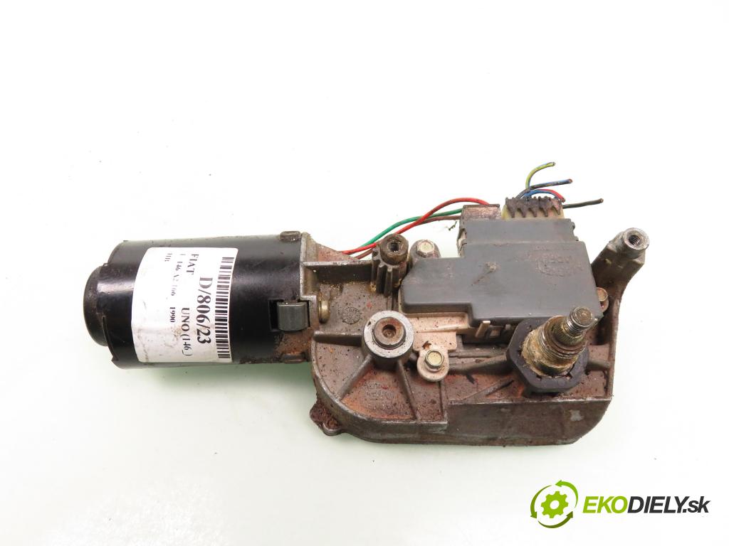 FIAT UNO (146_) HB 1990 35,00 1 - 146 A2.166 994,00 Motorček stieračov predný TGE426BA