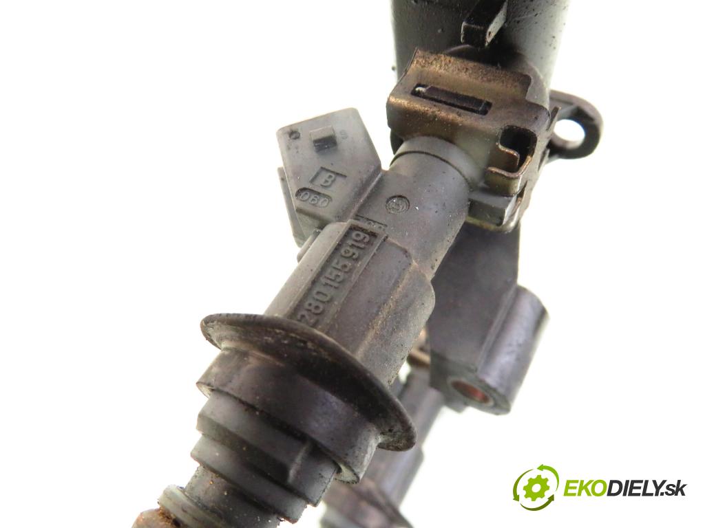 VW POLO (6N2) HB 2000 40,00 1.4 - ANX 1390,00 Lišta vstrekovacia 0280155919; 030133319AA  (Vstrekovacie lišty)