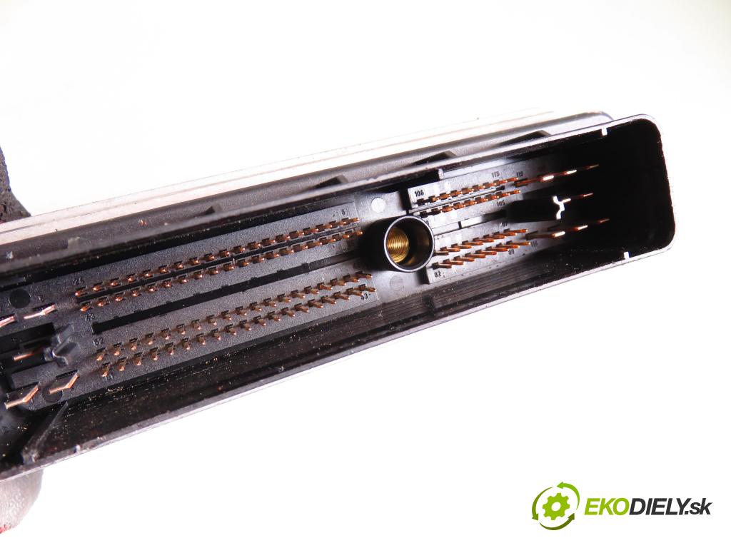 FORD MONDEO III Turnier (BWY) KOMBI 2003 85,00 2.0 16V TDCi 115 - HJBA 1998,00 řídící jednotka motora 3S7A12A650FD; R0411C006E