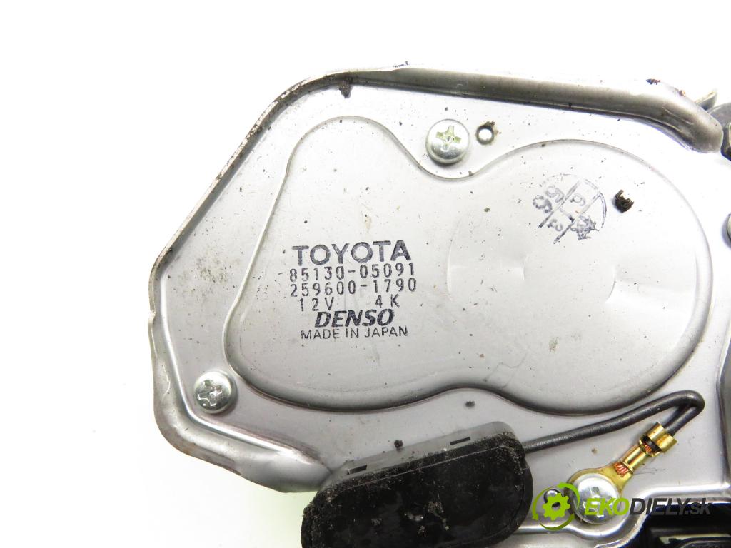 TOYOTA AVENSIS sedan (_T25_) SEDAN 2008 85,00 2.0 D-CAT 116- 1CD-FTV 1995,00 Motorček stierače ZADNÉ: 8513005091; 2596001790