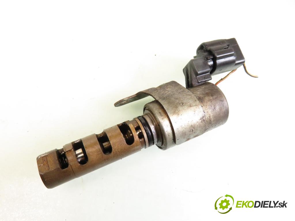 LEXUS IS I (JCE1_, GXE1_) SEDAN 1999 114,00 200 (GXE10) - 1G-FE 1988,00 snímač časování VAČKOVÁ HŘÍDEL: 1533070010; 2297000150