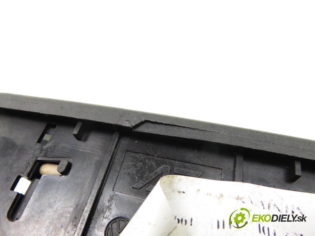 FORD GALAXY (WGR) MINIVAN 1998 66,00 1.9 TDI - AHU 1896,00 přepínač světla 7M1941531L; 95VW13K196ACW