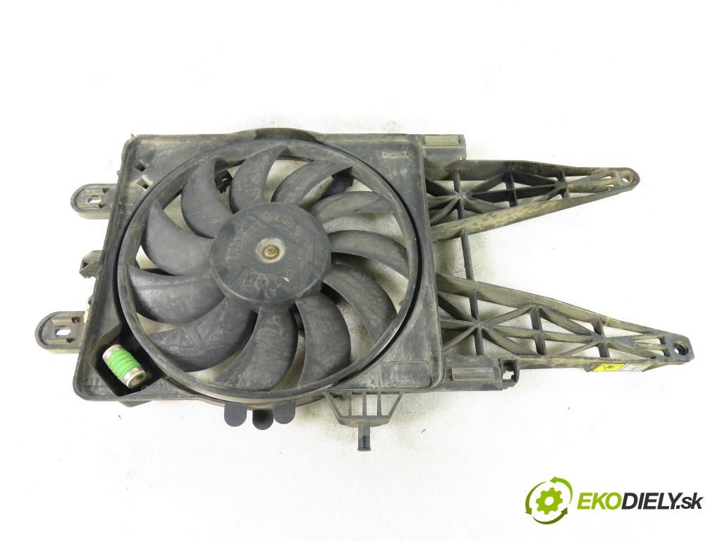 FIAT PUNTO (188_) HB 2001 44,00 1.2 Natural Power - 188 A4.000 1242,00 Ventilátor chladič vody 868718N