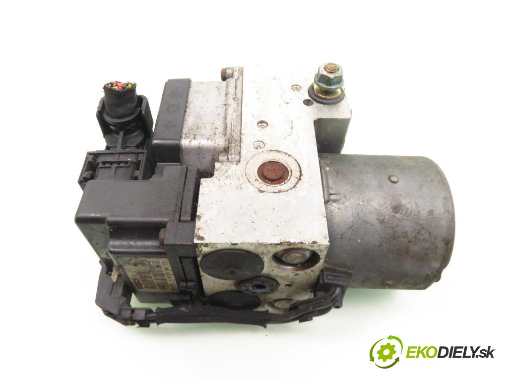 VW PASSAT B5.5 (3B3) SEDAN 2002 96,00 1.9 TDI - AWX 1896,00 Pumpa ABS 0273004573; 0265220621; 3B0614111 (Pumpy ABS)