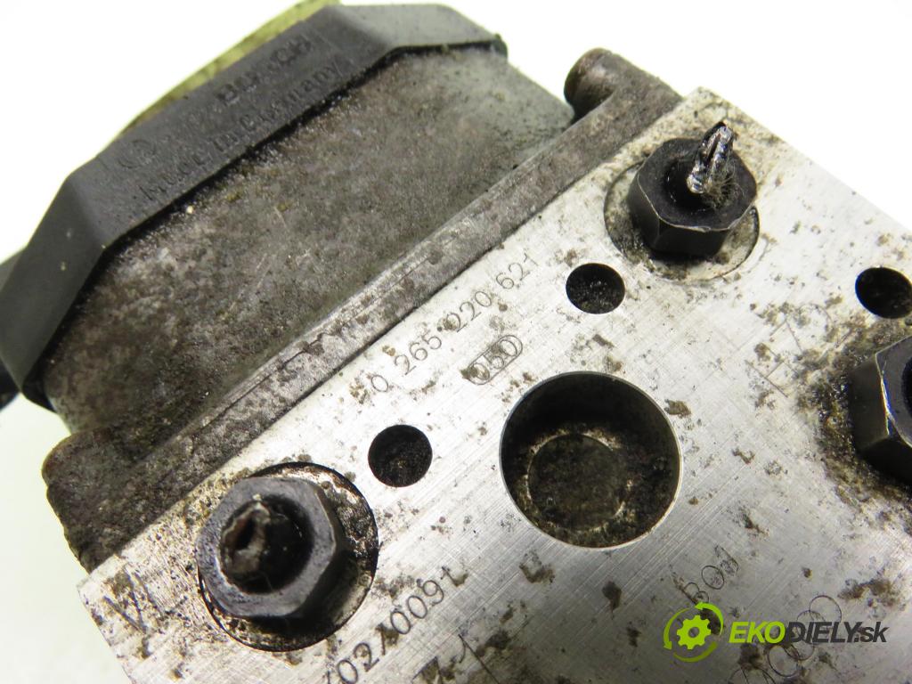 VW PASSAT B5.5 (3B3) SEDAN 2002 96,00 1.9 TDI - AWX 1896,00 Pumpa ABS 0273004573; 0265220621; 3B0614111 (Pumpy ABS)