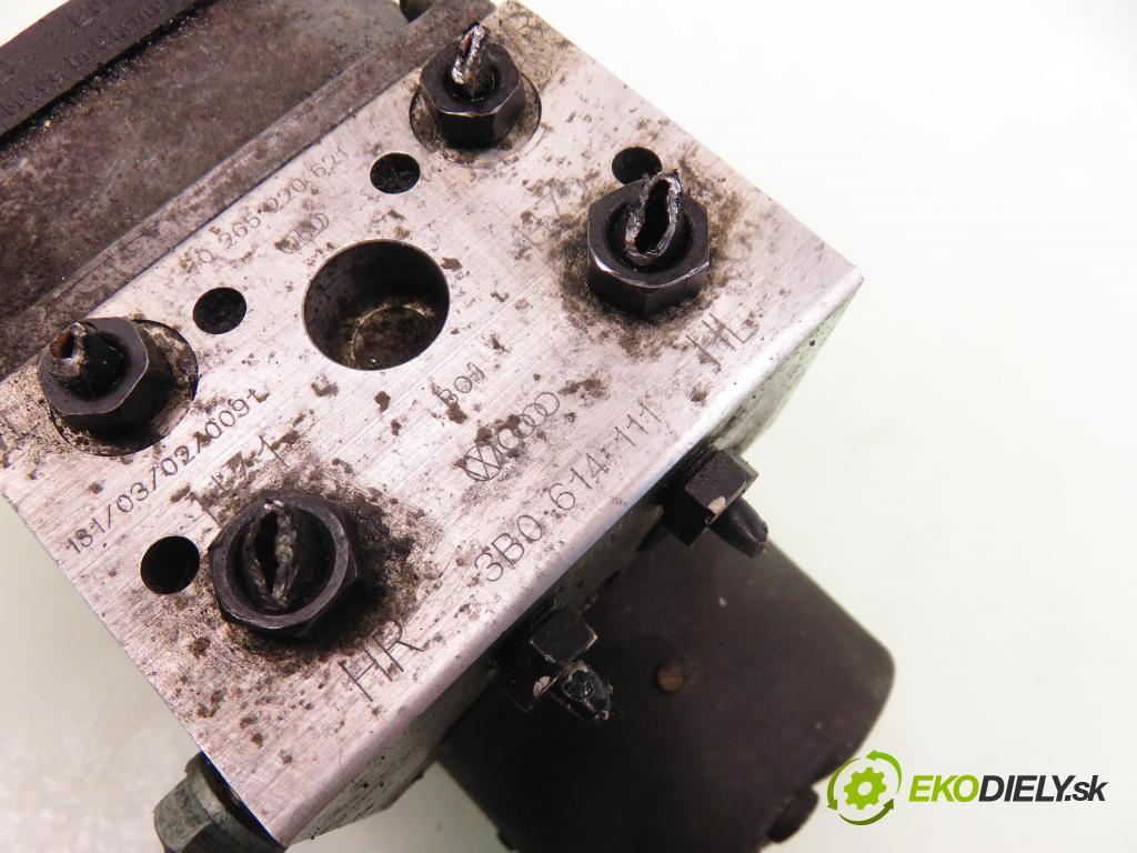 VW PASSAT B5.5 (3B3) SEDAN 2002 96,00 1.9 TDI - AWX 1896,00 Pumpa ABS 0273004573; 0265220621; 3B0614111 (Pumpy ABS)
