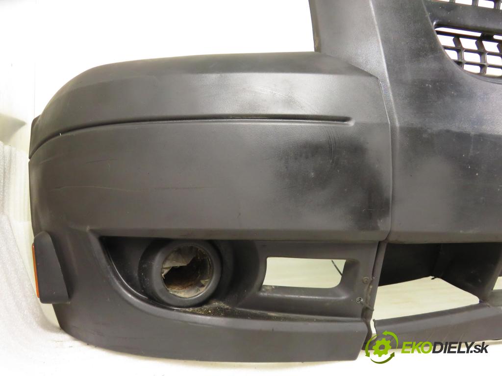 FORD TRANSIT Furgon (FA_ _) FURGON 2007 103,00 2.4 TDCi [RWD] - H9FD 2402,00 nárazník přední část