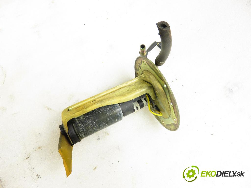 HYUNDAI SANTAMO MINIVAN 2000 77,00 2 - G4CP 1997,00 pumpa paliva