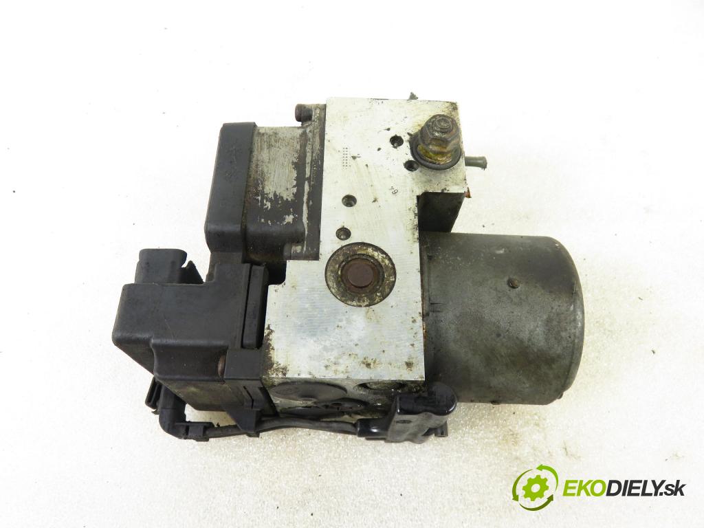 FORD TRANSIT Furgon (E_ _) FURGON 1999 56,00 2.5 DI (EAL, EAS) - 4HB 2496,00 Pumpa ABS 0273004260 ; 99VB2C219AB (Pumpy ABS)