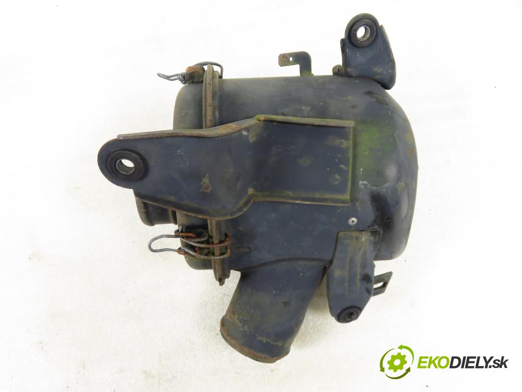 HYUNDAI SANTAMO MINIVAN 2000 77,00 2 - G4CP 1997,00 Obal filtra vzduchu 2811033312 (Obaly filtrov vzduchu)