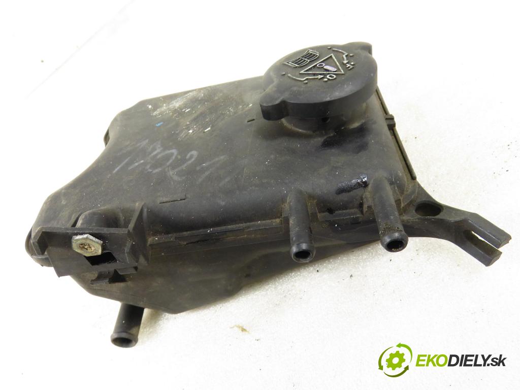 CITROEN SAXO (S0, S1) HB 2000 42,00 1.5 D - VJX (TUD5) 1527,00 Nádržka KOMPENZAČNÉ: 9614798280 ; 9615058080
