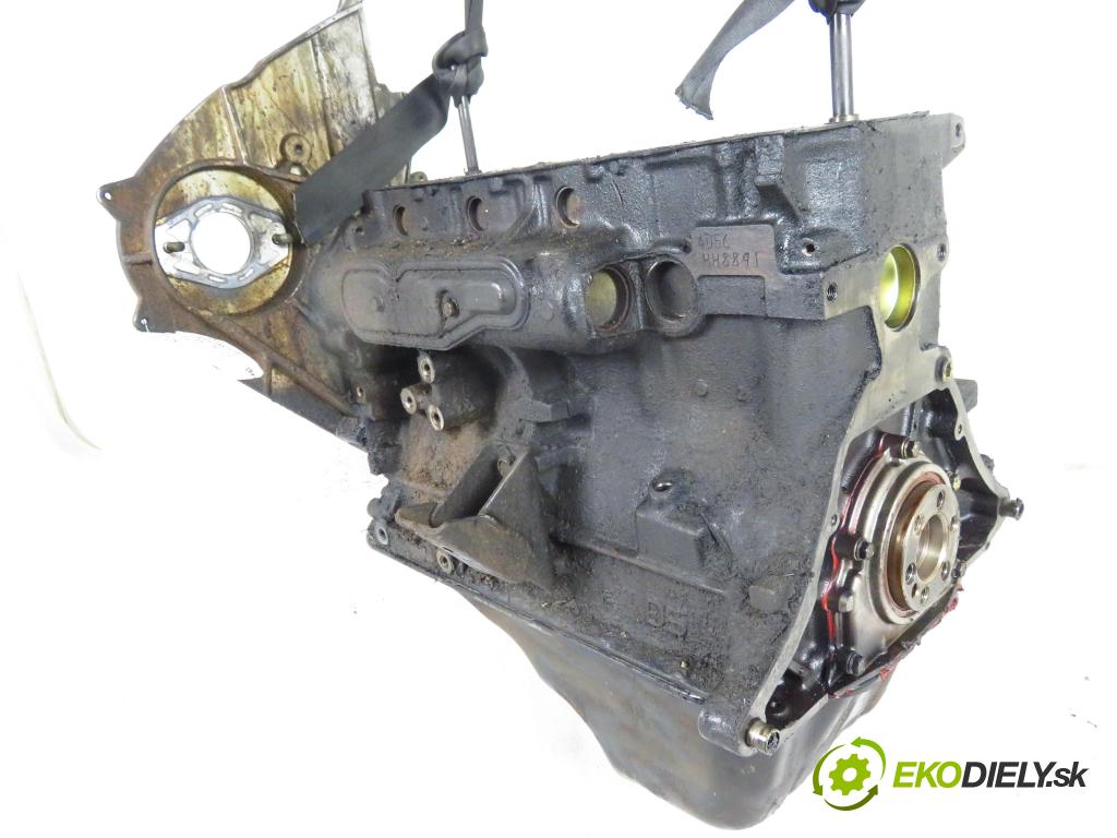 MITSUBISHI PAJERO II (V3_W, V2_W, V4_W) TERENOWY 1996 73,00 2.5 TD 99 - 4D56 TD 2477,00 blok Motor 4D56 ; HH8891 (Blok motora)