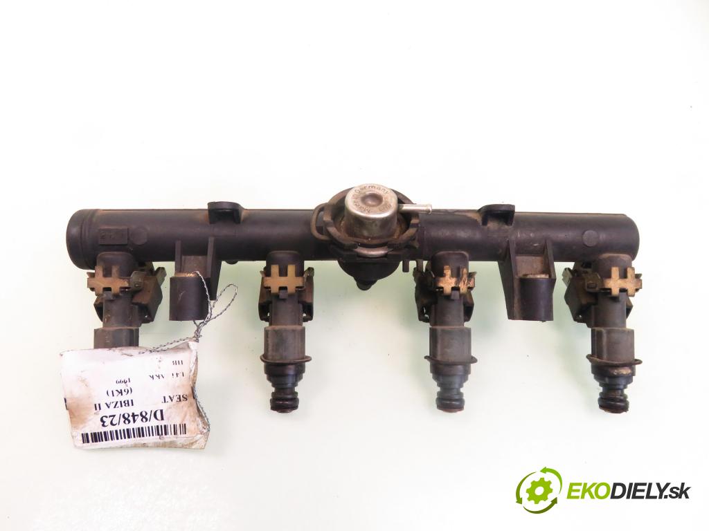 SEAT IBIZA II (6K1) HB 1999 44,00 1.4 i - AKK 1390,00 Lišta vstrekovacia 030906031J ; 0280155919  ; 0280160557 (Vstrekovacie lišty)