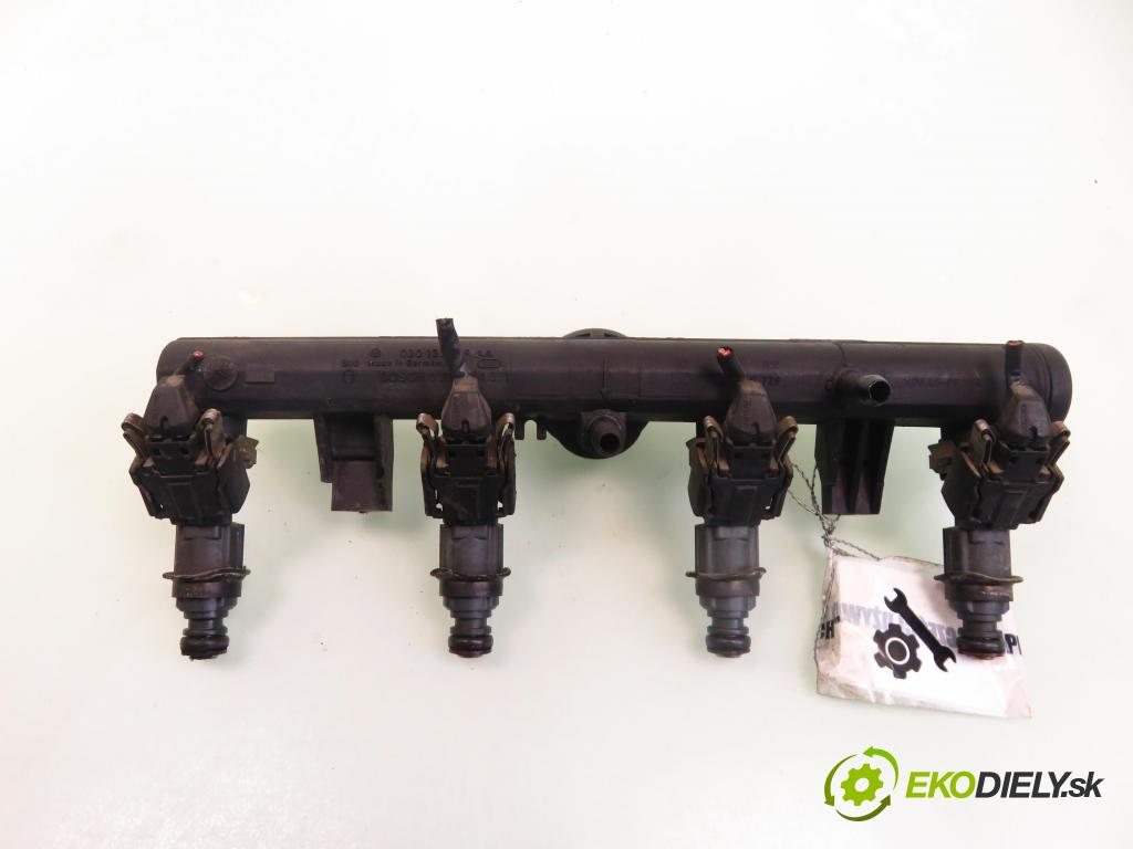 SEAT IBIZA II (6K1) HB 1999 44,00 1.4 i - AKK 1390,00 Lišta vstrekovacia 030906031J ; 0280155919  ; 0280160557 (Vstrekovacie lišty)