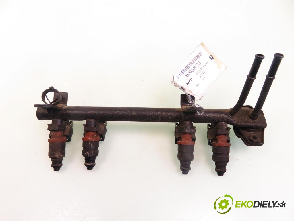 SKODA FELICIA II (6U1) HB 1999 40,00 1.3 - AMG 1289,00 Lišta vstrekovacia 047906031 (Vstrekovacie lišty)