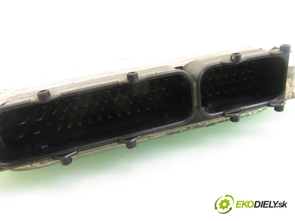 SEAT IBIZA II (6K1) HB 2001 37,00 1.0 i - AUC 999,00 Riadiaca jednotka Motor 6K0906032AH ; 0261207233
