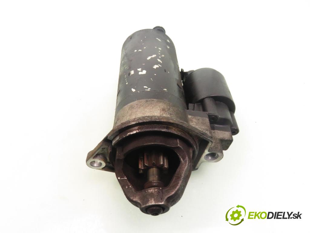 OPEL ZAFIRA A Nadwozie Wielkopojemne (MPV) (T98) MINIVAN 2001 74,00 2.0 DTI 16V 101 - Y 20 DTH 1995,00 Štartér 0001109015 (Štartéry)