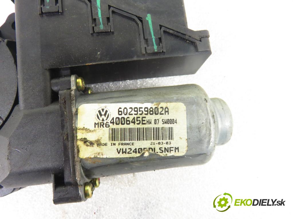 VW POLO (9N_) HB 2003 40,00 1.2 6V 54 - AWY 1198,00 Motorček sťahovania okien LP 6Q2959802A ; 400645T5
