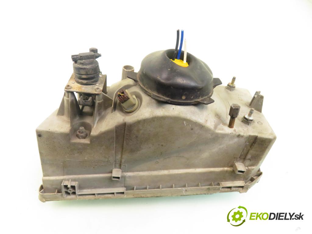 CITROEN JUMPER Skrzynia (230L) FURGON 1996 68,00 1.9 TD - DHX (XUD9TF/BTF) 1905,00 Svetlo PP 