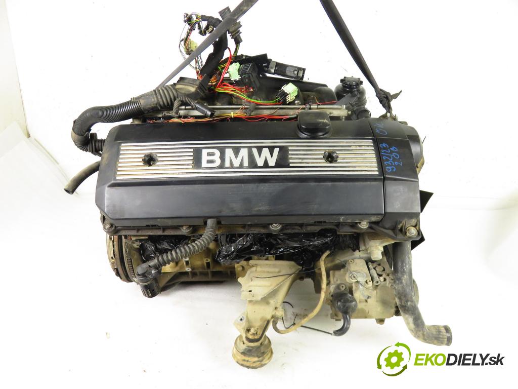 BMW 5 (E39) SEDAN 1996 100,00 520 i 136 - M52 B20 (206S3) 1991,00 Motor benz. M52B20