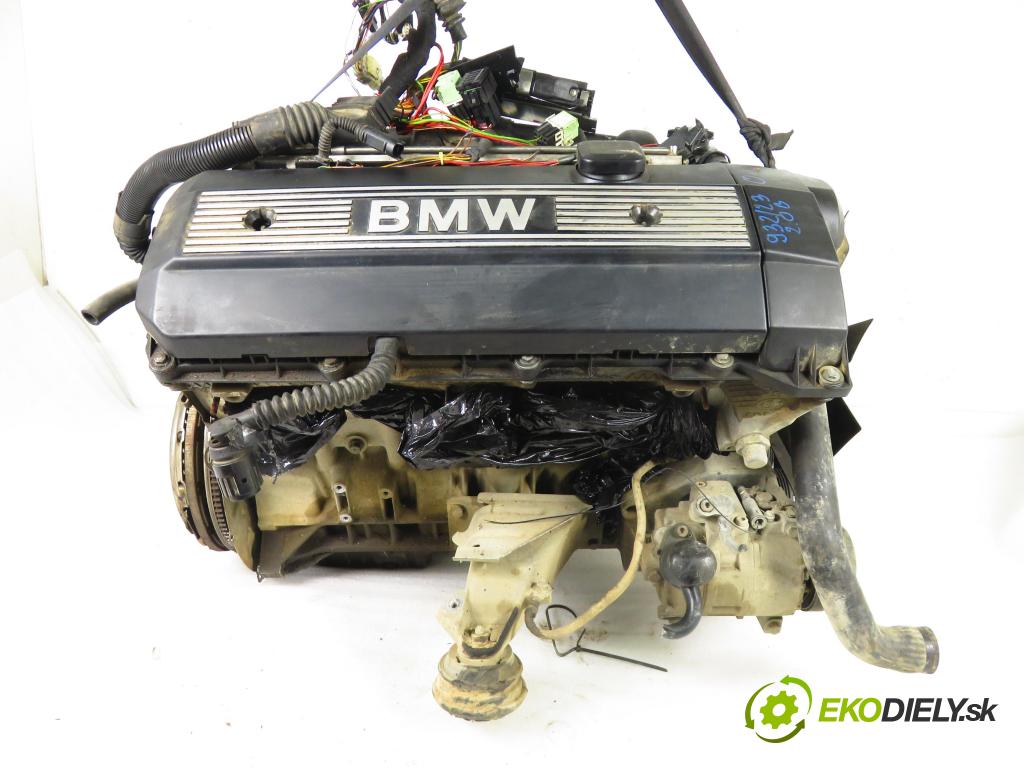 BMW 5 (E39) SEDAN 1996 100,00 520 i 136 - M52 B20 (206S3) 1991,00 Motor benz. M52B20