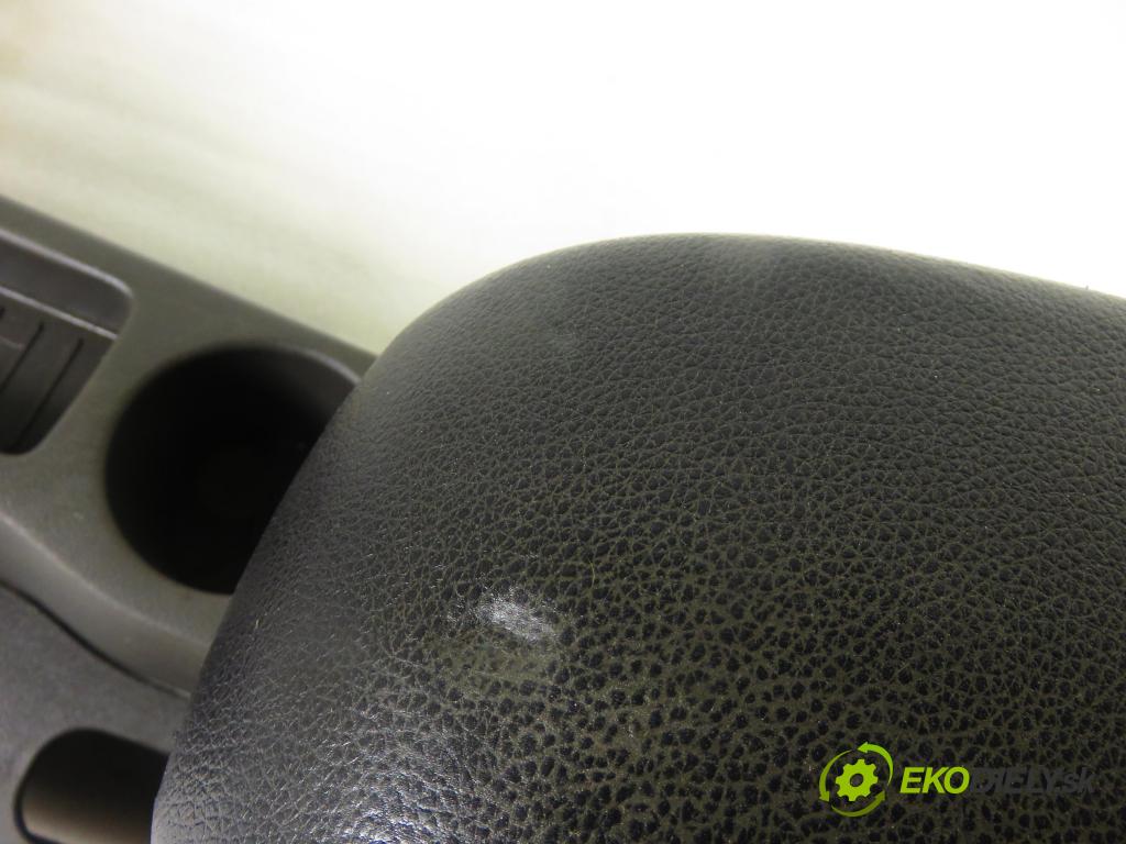FORD FOCUS II sedan (DB_, FCH, DH) SEDAN 2006 85,00 1.8 TDCi - KKDA 1753,00 Lakťová opierka