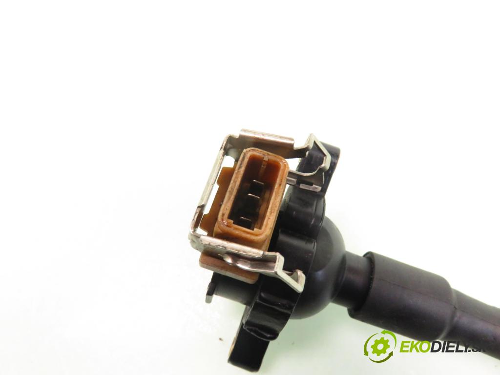 BMW 3 (E46) SEDAN 2000 110,00 320 i - M52 B20 (206S4) 1991,00 Cievka zapaľovacia 1748017