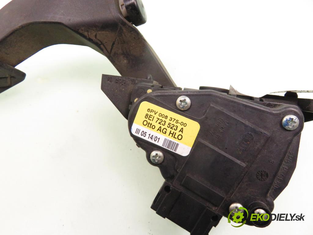 AUDI A4 (8E2, B6) SEDAN 2001 96,00 2.0 20V 130 - ALT 1984,00 Potenciometer plynového pedálu 8E1723523A ; 6PV00837500 (Pedále)