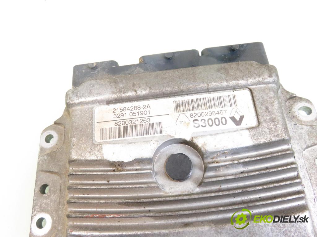 RENAULT MEGANE II (BM0/1_, CM0/1_) HB 2003 83,00 1.6 16V 113 - K4M 760 1598,00 Riadiaca jednotka Motor 8200321263 ; 215842882A ; 8200298457