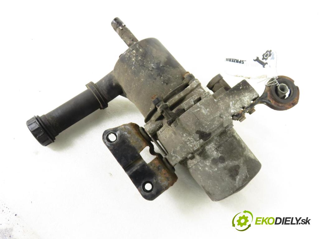PEUGEOT 307 (3A/C) HB 2004 65,00 1.4 16V - KFU (ET3J4) 1360,00 Pumpa servočerpadlo 9648744580